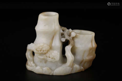 CHINESE CARVED HETIAN JADE ORNAMENT FOR FLOWER