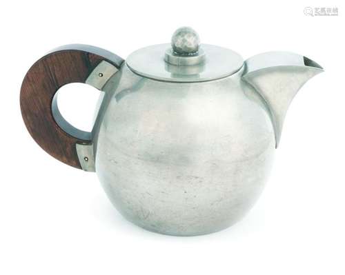 Jean DESPRÉS (1889 1980) Round teapot and its pewt…