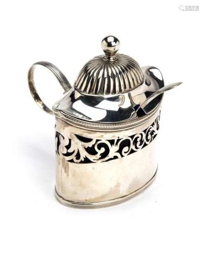 A Dutch silver mustard pot with blue glass liner