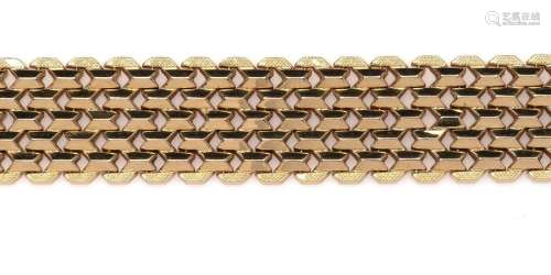 An 18k gold bracelet