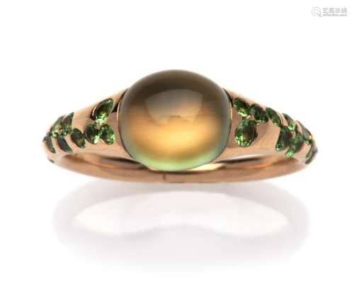 An 18k pink gold gem set ring