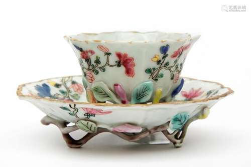 A magnolia shape famille rose cup & saucer