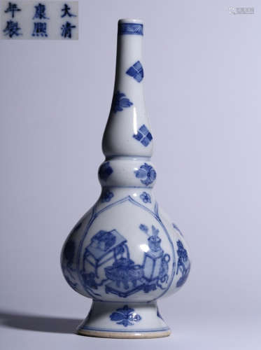 A BLUE&WHITE GLAZE VASE PAINTED WITH FLOWER
