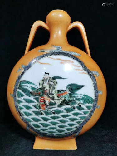 A WUCAI GLAZE VASE PAINTED WITH STORY PATTERN