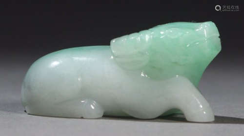 AN JADEITE PENDANT SHAPED WITH COW