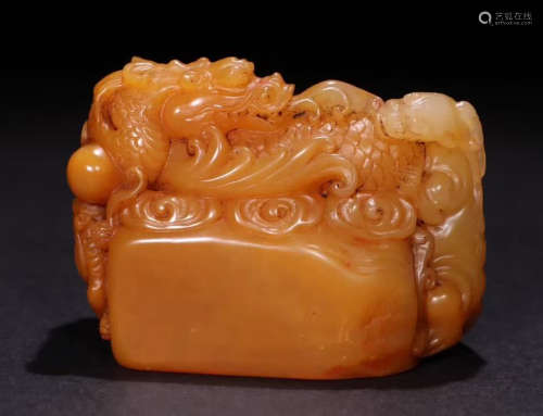 A TIANHUANG STONE SEAL SHAPED WITH BEAST