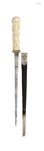 ˜A FINE SOUTH GERMAN DAGGER WITH CARVED IVORY HILT