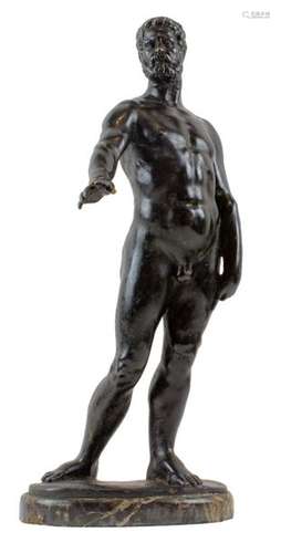 RARE STATUETTE REPRESENTANT UNE FIGURE MASCULINE