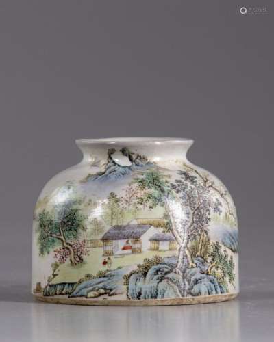 A CHINESE PORCELAIN BEEHIVE WATER POT, CHINA, 20TH…