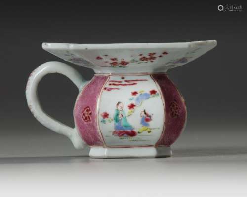 A CHINESE FAMILLE ROSE SPITTOON, CHINA, 18TH CENTU…