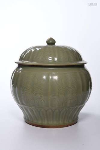 A CHINESE CELADON RIBBED JAR AND COVER, CHINA, 19T…