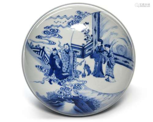 A CHINESE BLUE AND WHITE BOX AND COVER