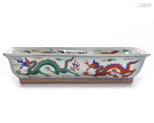 A CHINESE WUCAI RECTANGULAR BOWL, CHINA, 19TH 20TH…