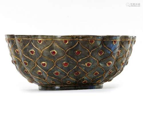 AN INDIAN GREEN RIBBID BOWL, INDIA, CIRCA 1900