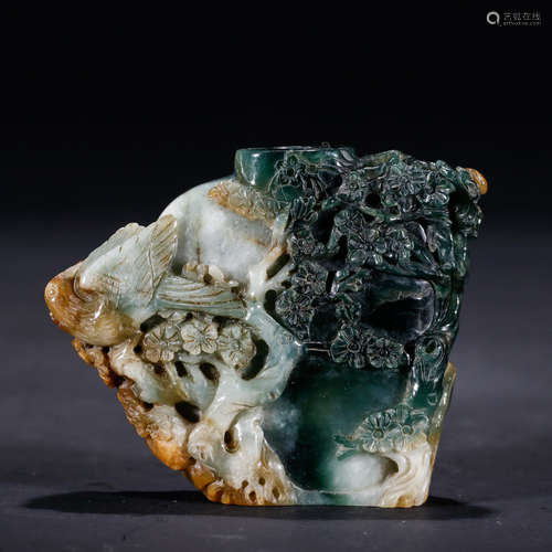 A Chinese Jadeite Relief Snuff Bottle