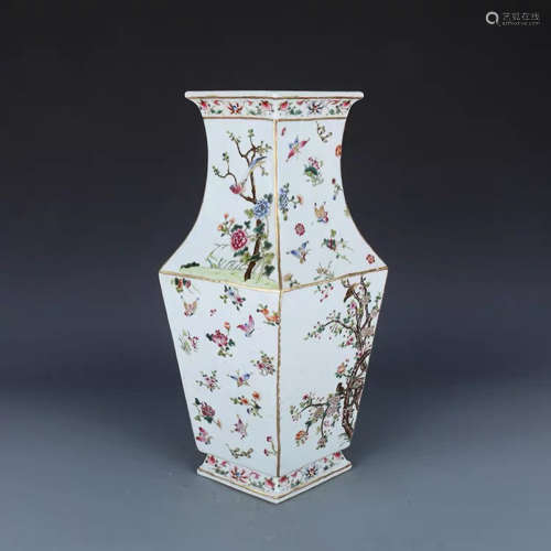 A Chinese Famille Rose Flower&Bird Pattern Porcelain Square Vase