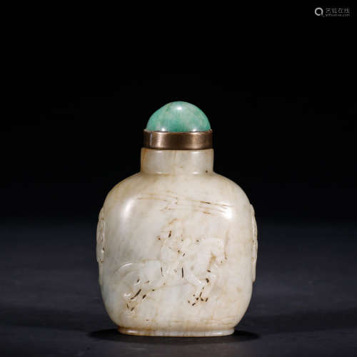 A Chinese White Jade Snuff Bottle