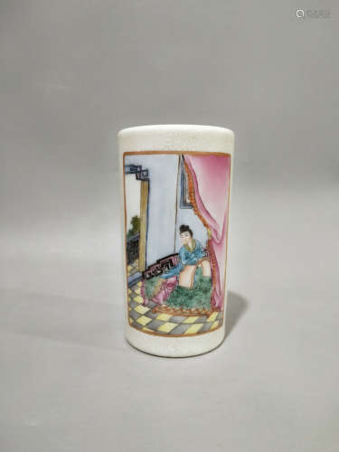 A Chinese Figure Painted Porcelain Brush Pot