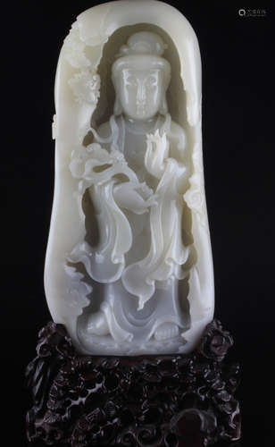 A Chinese Hetian Jade Carved Guanyin Statue