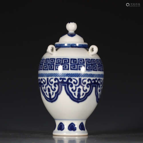 A Chinese Blue and White Floral Porcelain Incense Burner