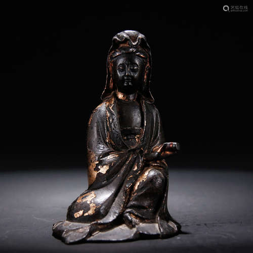 A Chinese Gild Copper Guanyin Statue