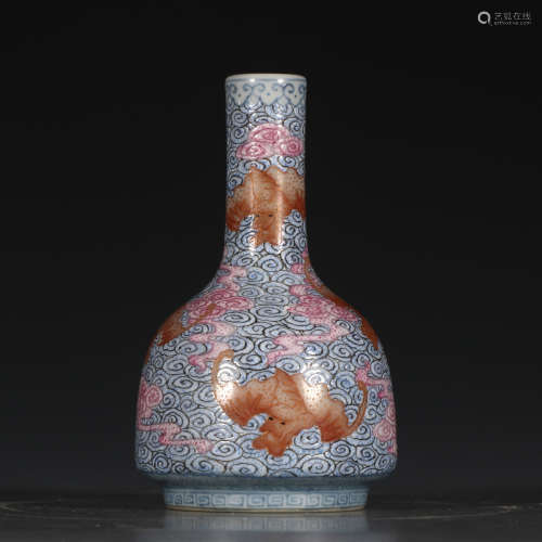 A Chinese Blue and White Gild Floral Porcelain Vase