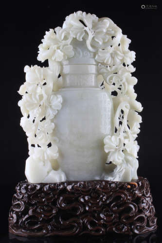 A Chinese Hetian Jade Carved Vase