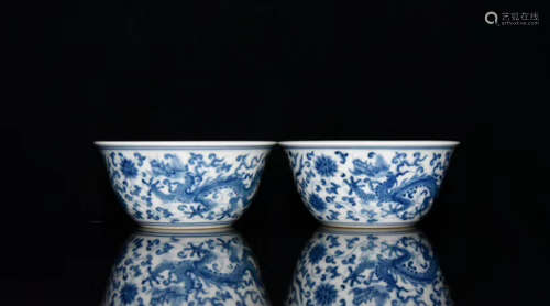 A Pair of Chinese Blue and White Dragon&phoenix Pattern Porcelain Bowl