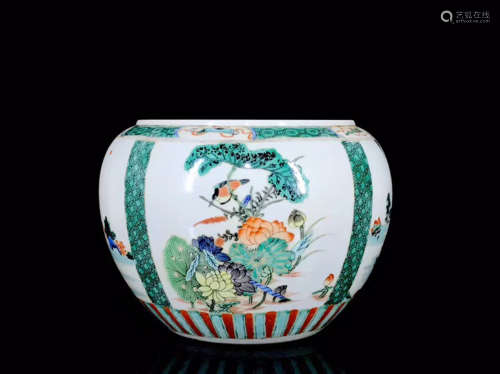 A Chinese Multi Colored Flower&Bird Pattern Porcelain Brush Washer