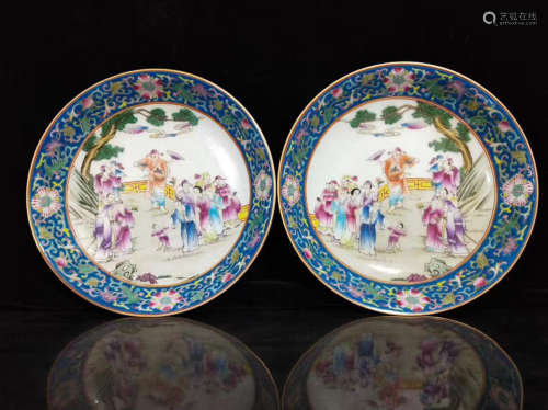 A Pair of Chinese Enamel Figure Painted Porcelain Plate