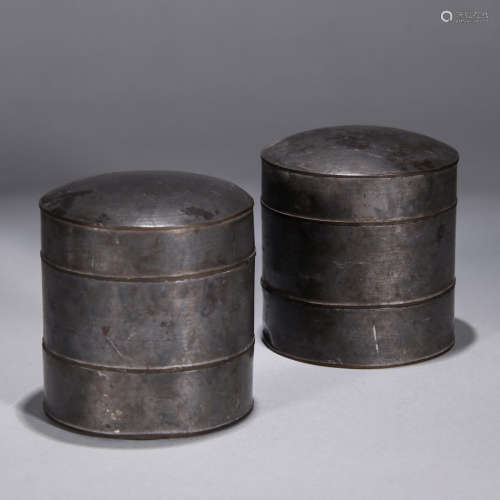 A Pair of Chinese trilaminar Box with Cover