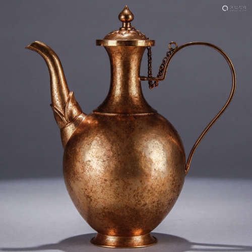 A Chinese Gild Copper Pot
