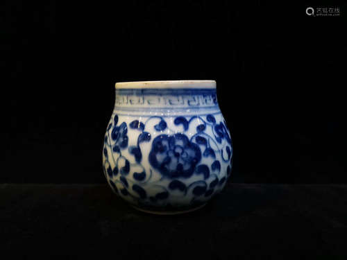 A Chinese Floral Porcelain Zun