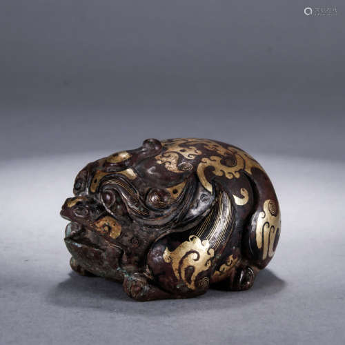 A Chinese Gold and Silver Inlaying Copper Paper Weight