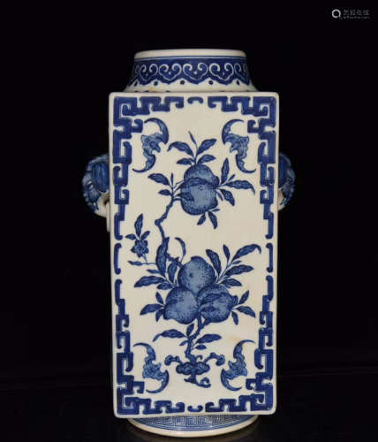 A Chinese Blue and White Floral Porcelain Square Vase