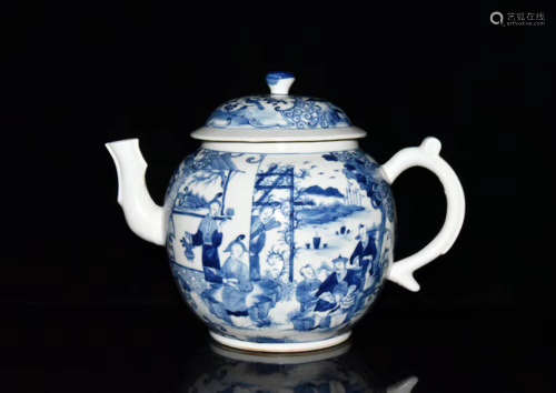 A Chinese Blue and White Figure Painted Porcelain Teapot