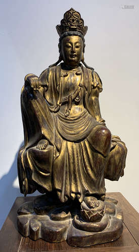 A WOOD WRAP WITH GOLD ZIZAI GUANYIN