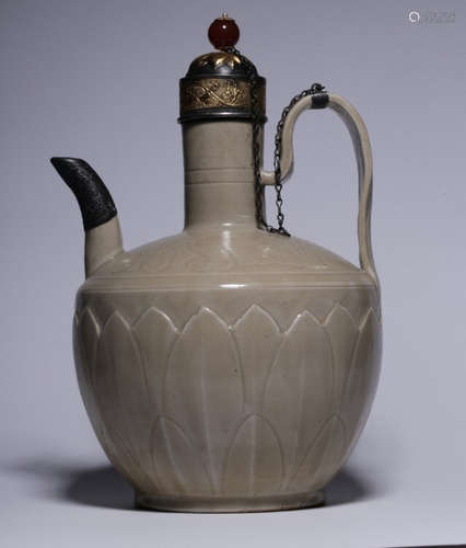 A DING YAO POT WITH SILVER LOTUS FLOWER