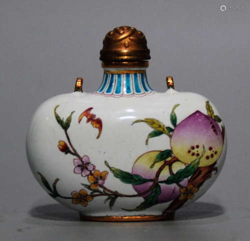 A COPPER SNUFF BOTTLE PAINTED WITH PEACH PATTERN