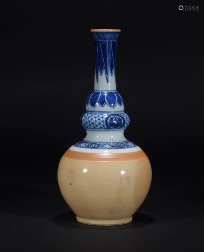 Chinese Blue and White Double Gourd Vase, Qing Dyn…