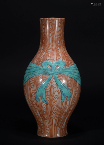 Chinese Enamelled Wood Grain Imitation Vase