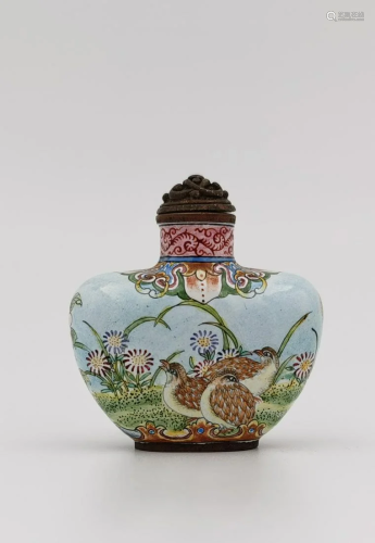 Fine Canton Enamel 'Quails' Snuff Bottle