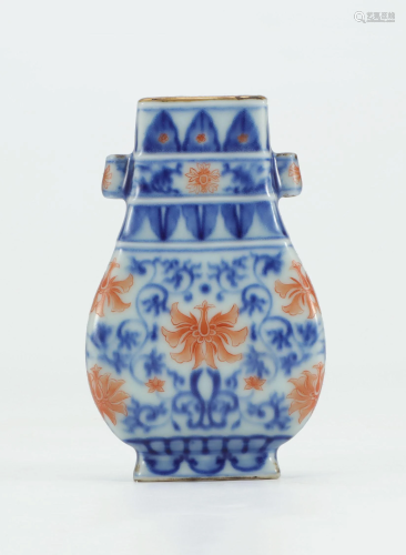Chinese Underglaze Blue and Red Vase, Qing Dynasty.