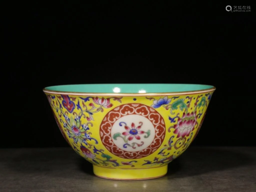 Chinese Famille Rose Porcelain Hand PaintBowl,Mark