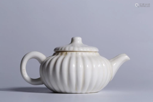 Chinese White Glazed Porcelain Teapot
