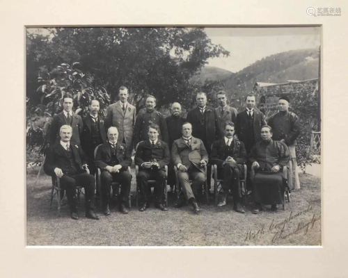 A Large Photo of Sir Robert HoTung Family in Hong…