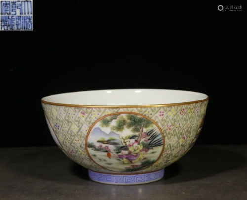 Chinese Famille Rose Hand Painted Porcelain Bowl,M