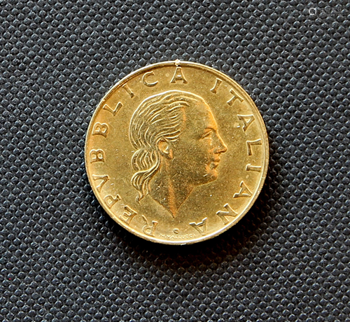 Italy 200 Lire 1995