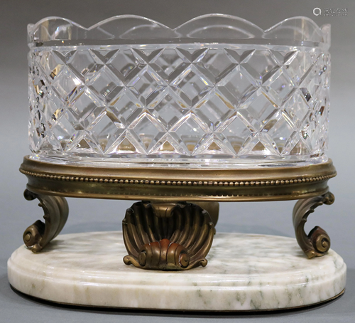 A continental crystal centerpiece