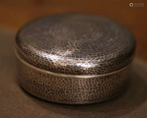 A SILVER CASTED TEA BOX